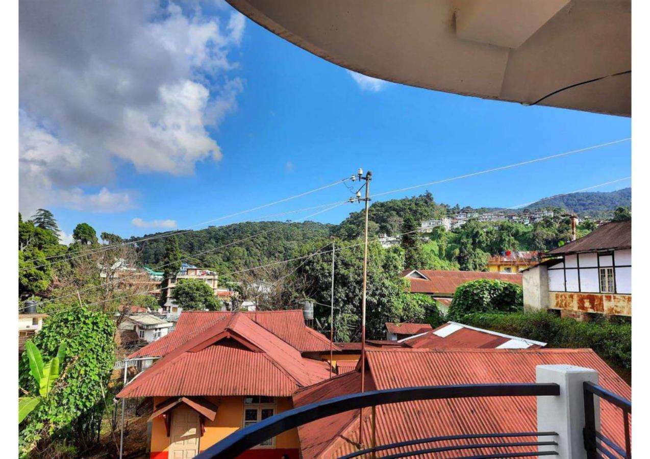 East Blue Homestay Shillong Esterno foto